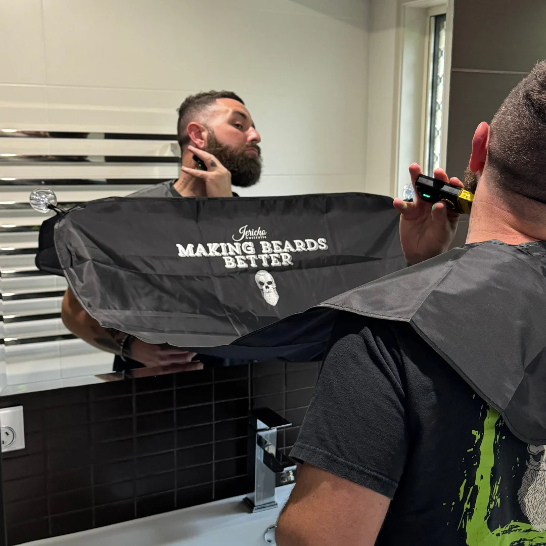 Beard Trimming Cape - Image 2